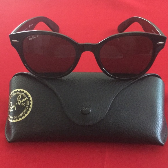 Ray-Ban Polarized Sunglasses - Picture 1 of 5